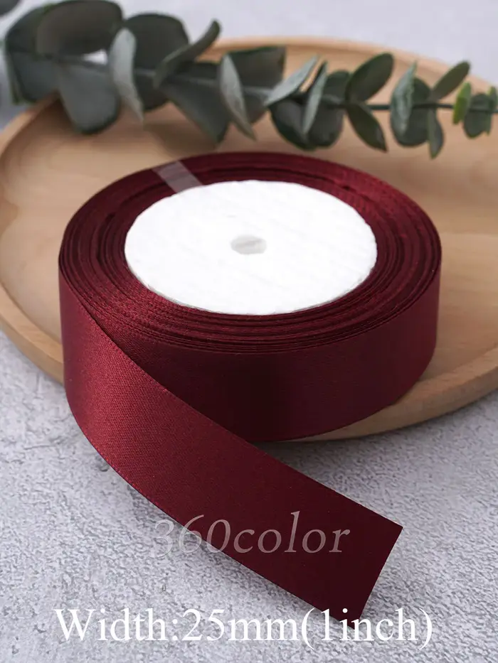 1 rouleau de ruban en Satin bordeaux