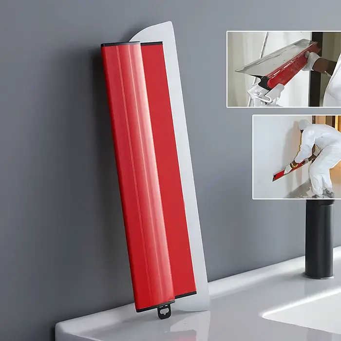 Spatule de lissage pour cloisons sèches
