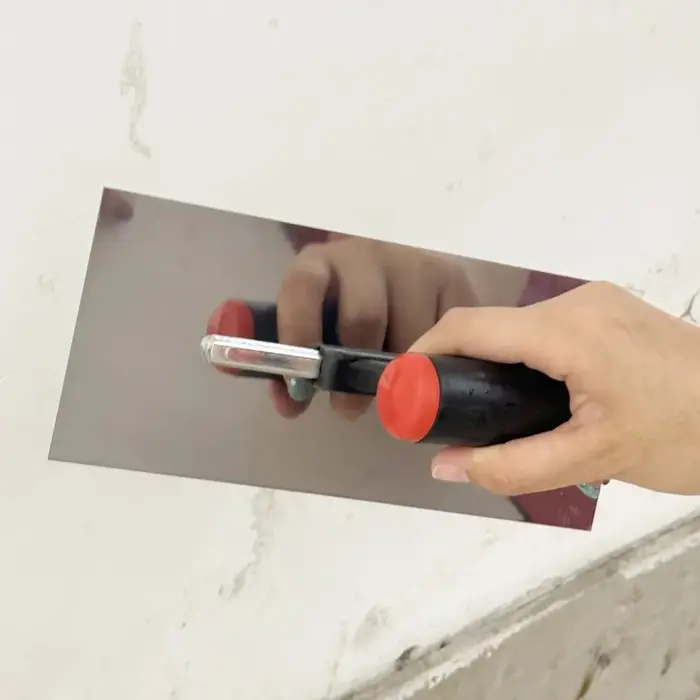 Truelle de plâtrage utile en acier inoxydable, poignée en plastique, conception ergonomique, outil d