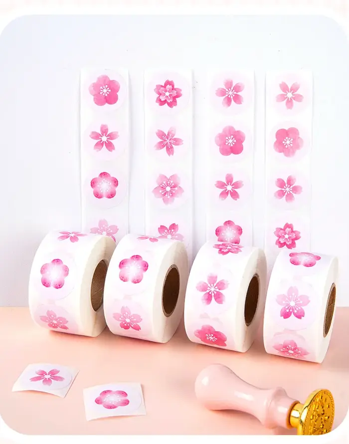 Rouleau d'autocollants ronds en fleurs de cerisier de printemps