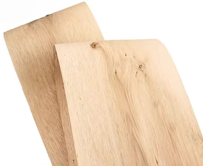 Plaques de placage en bois de chêne naturel noueux