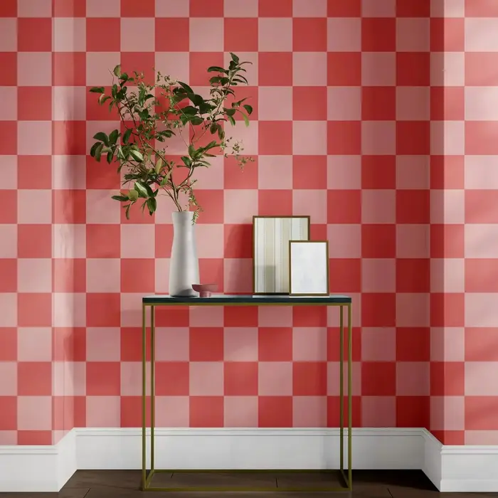 Papier peint moderne rose à carreaux surdimensionnés