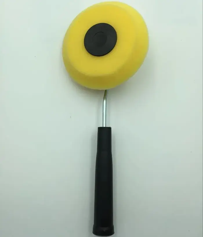 Rouleau de peinture d'angle
