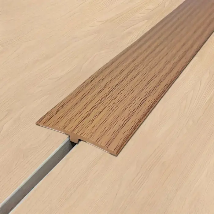 1 pièce de bande de transition en PVC en forme de T de 1 m/39