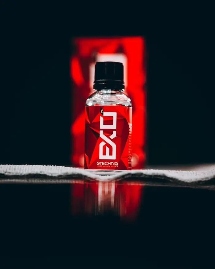 Gtechniq - EXO Ultra Durable Hydrophobic Coating v5 - Protégez votre peinture