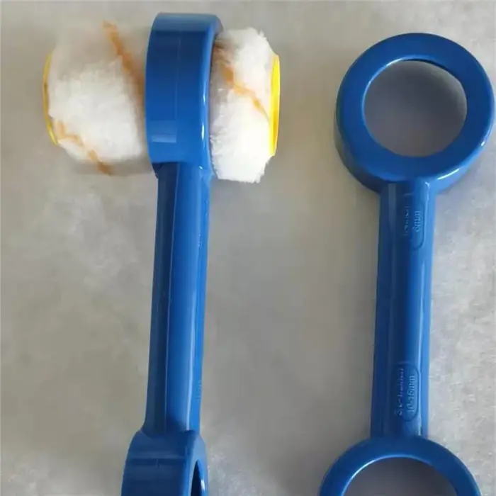 Nettoyeur de rouleaux de peinture