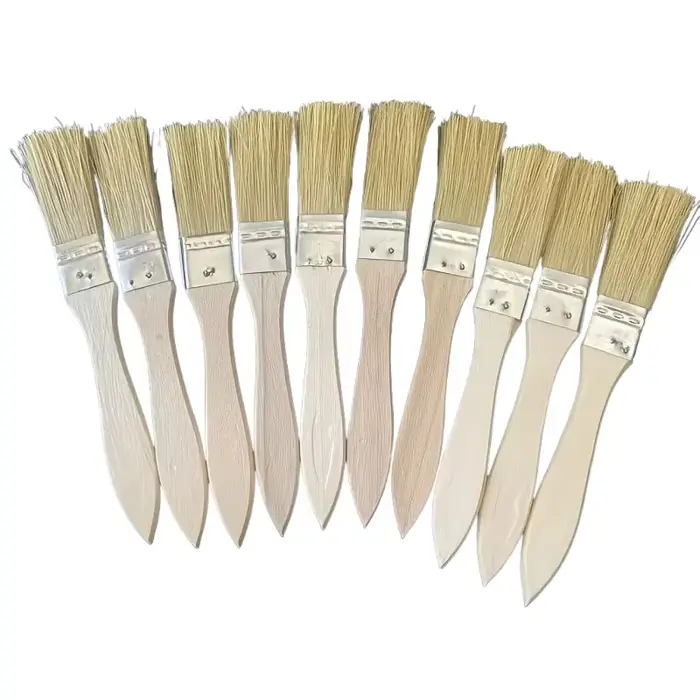 Pinceaux à manche (lot de 4) adaptés à l'art