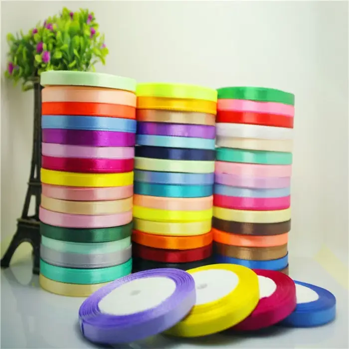 Rubans en Satin de couleur unie