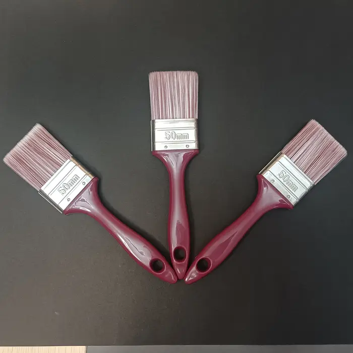 3 pinceaux de peinture