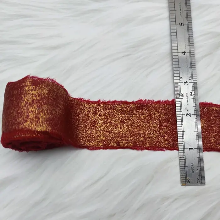 Ruban artisanal filaire en mousseline de soie et dentelle irisée