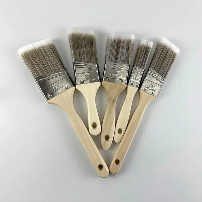 Ensemble de pinceaux à peinture blanc couleur café