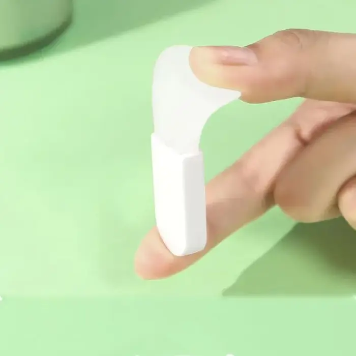 Pinceau applicateur de masque