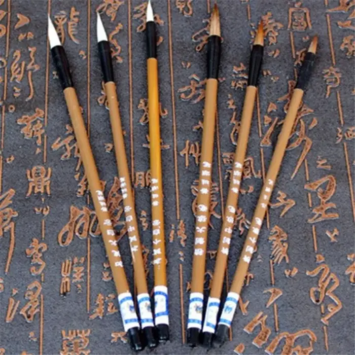 Pinceau de calligraphie traditionnel chinois en poils de loup