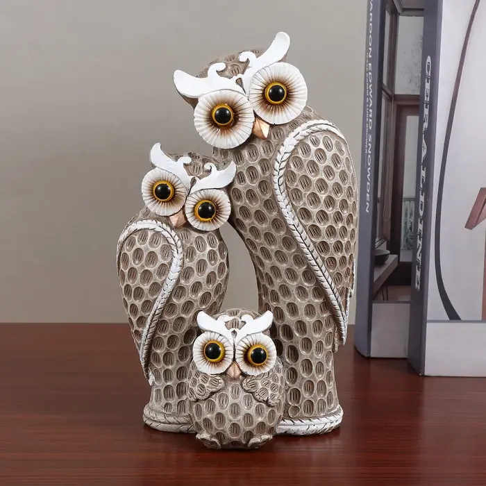 Famille de trois statues de hibou mignonnes, décoration de maison, statues de hibou sur étagères, dé