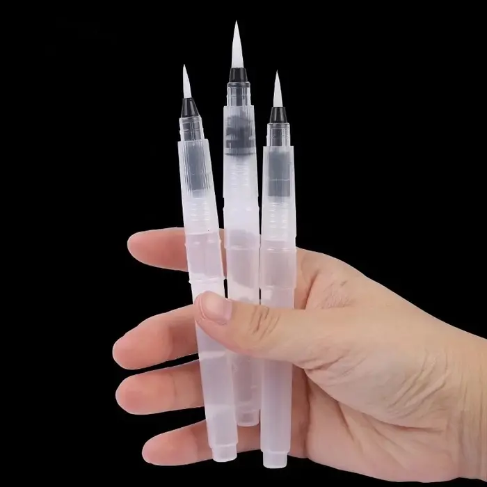 Ensemble de pinceaux de couleur à l'eau rechargeables