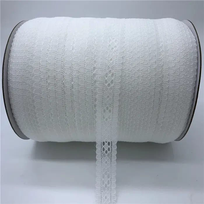 Ruban de garniture brodée en dentelle