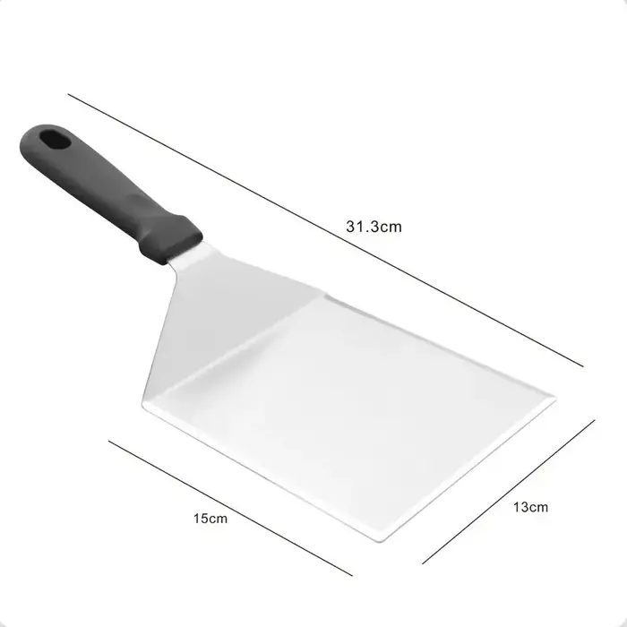 Spatule à tête carrée ou rectangulaire avec lame