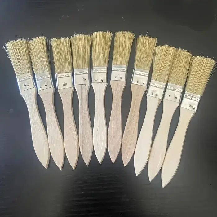Pinceaux à manche en bois (lot de 10) adaptés à l'art