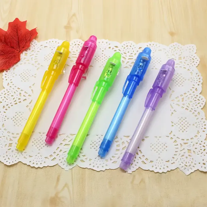 Stylo lumineux magique violet 2 en 1