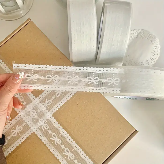 1 rouleau de ruban adhésif transparent à motifs floraux élégants