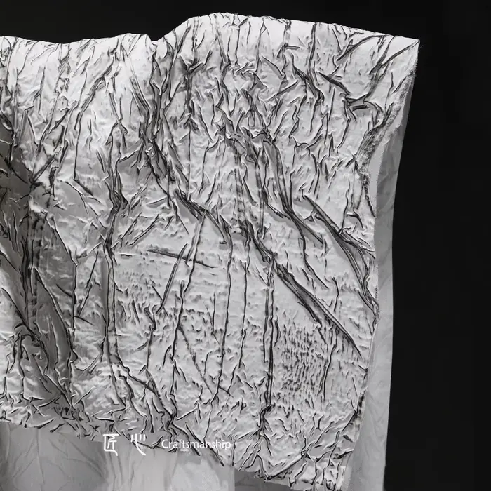 Tissu gaufré Bergame, peinture blanche