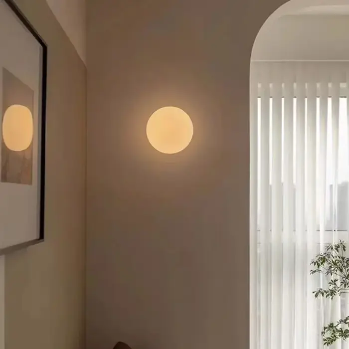 Applique murale boule de verre blanc laiteux, salon, chambre à coucher, chevet, balcon, allée, entré