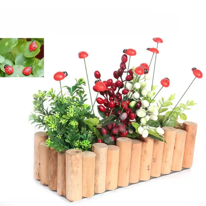 Piquets de jardin décoratifs coccinelle en bois